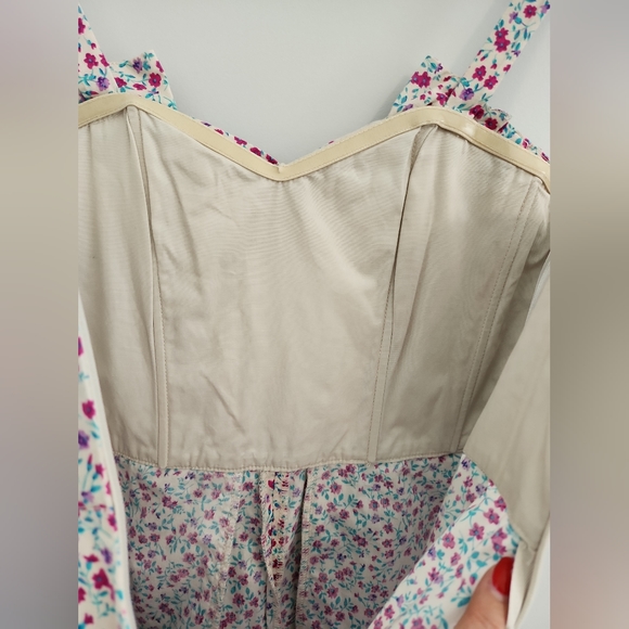 FOREVER NEW Vintage Women Playsuit Size 6 Pink Floral Sleeveless Zip Pockets - Picture 7 of 11